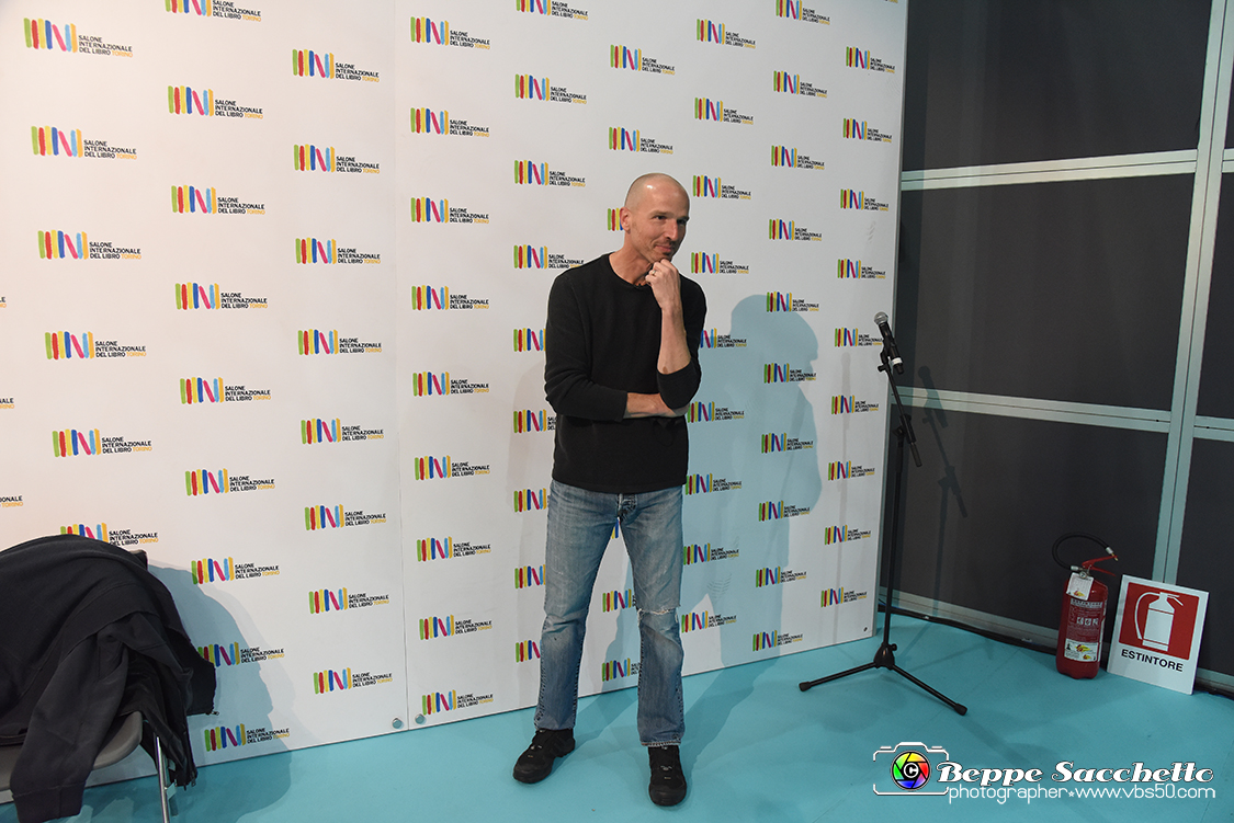 VBS_1108 - Salone del Libro di Torino - 33.ma edizione - 16 Ottobre 2021.jpg